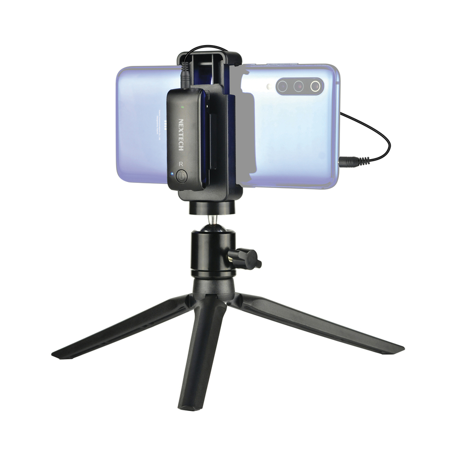 Wireless Lavalier Microphone for Smartphone and Camera